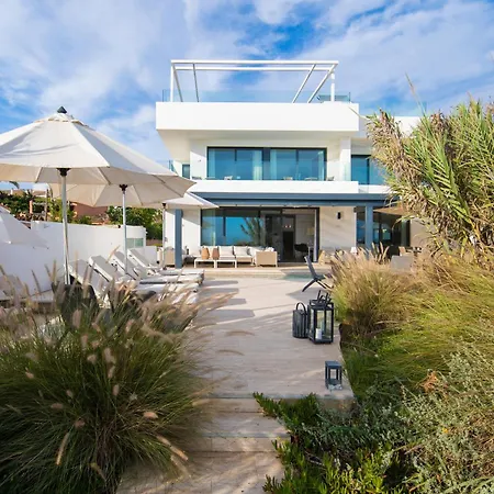 Frontline 6 Bdrm Luxury W Access