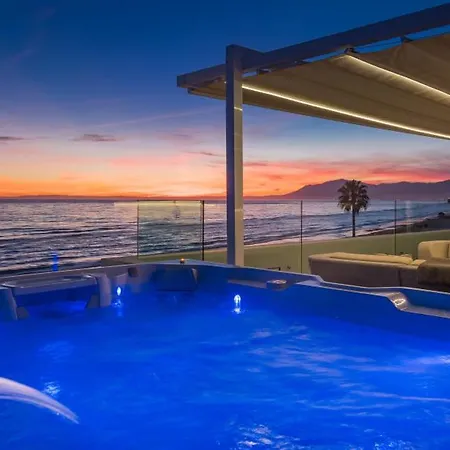 Frontline 6 Bdrm Luxury W Access Apartman Marbella