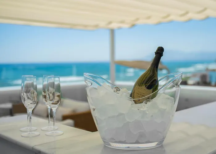 Frontline 6 Bdrm Luxury W Access Marbella