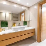 Frontline 6 Bdrm Luxury W Access