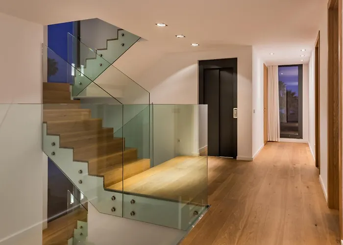 Frontline 6 Bdrm Luxury W Access * מארבלה